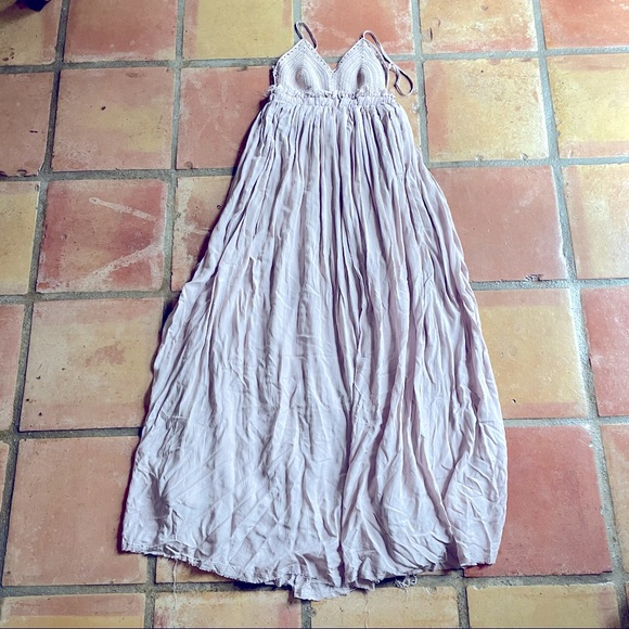 Dress - Picture 5 of 8